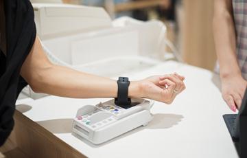 Contactless payment-wearables