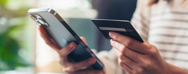 Introducing FIDO Applet for Card Based Authentication and Cryptographic Secure FIDO Server