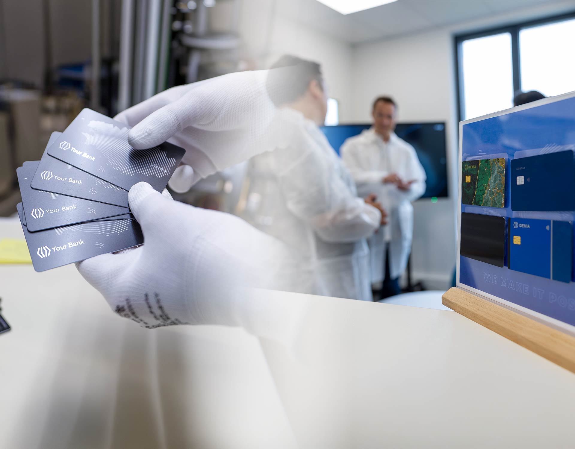 Laboratoires d’Innovation et de Design de cartes en métal