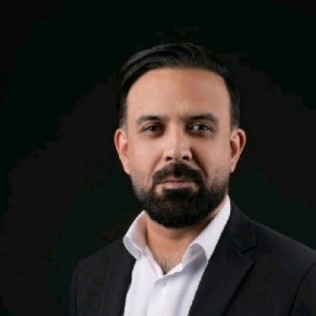 Usman Basit, Directeur général d'Aafaq